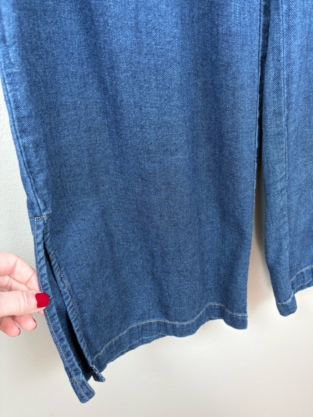 Anthropologie Wide Leg Jeans Size XS Slit at Ankles Ruffle Waist Comfy Cute - Picture 3 of 12